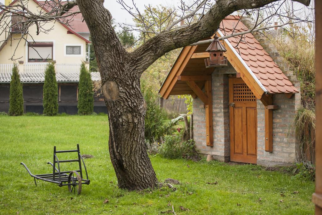 Döre Vendégház Bakonyszentlaszlo Exterior foto